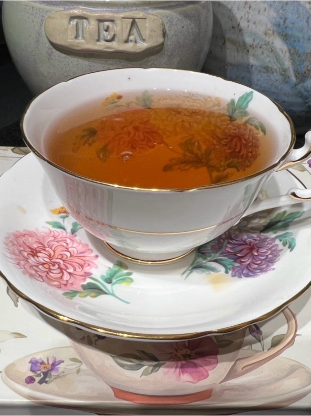 PARAGON White Bone China Tea cup n matching chrysanthemums flower saucer
